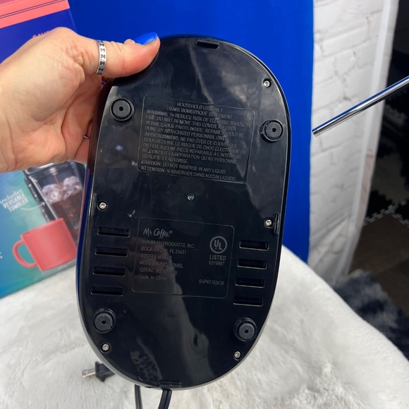 |•MR. COFEE•| Iced + Hot Coffee Maker - Picture 11 of 15